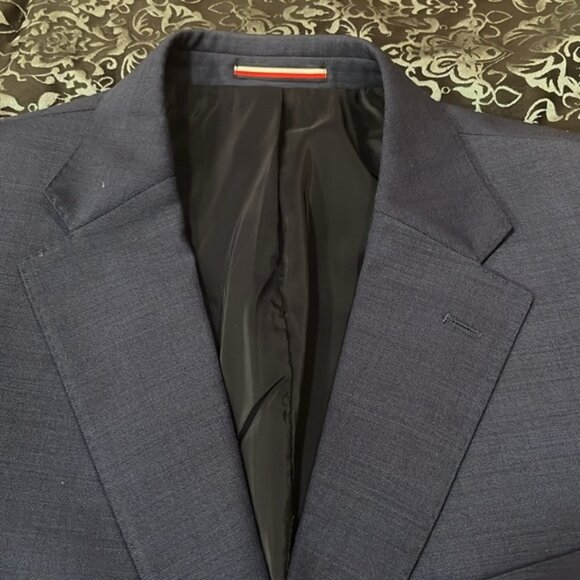 Tommy Hilfiger 3 Piece Navy Suit Jacket, very nice 44S PANTS 36/30 - Picture 9 of 10